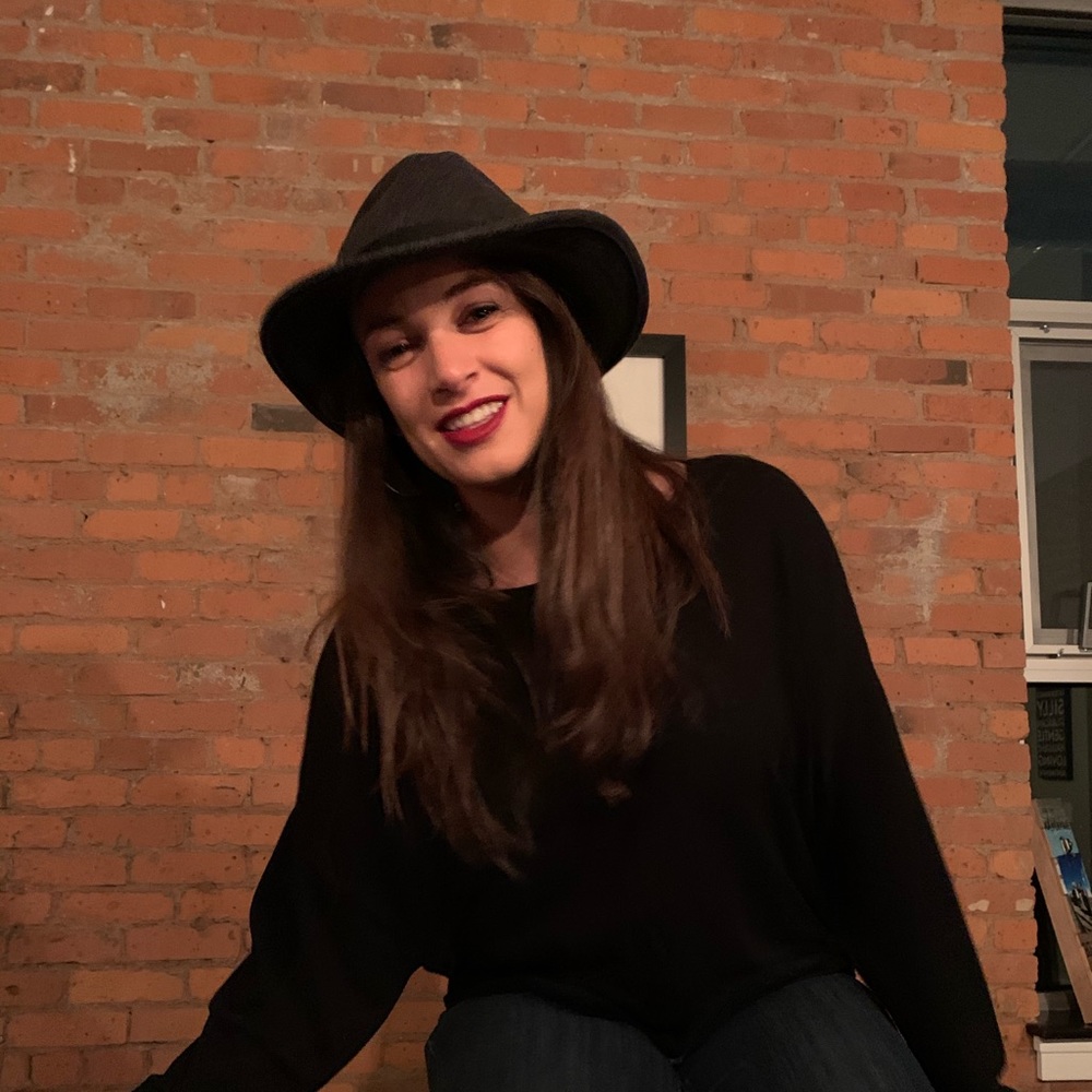 Meet your Posher, Jessica